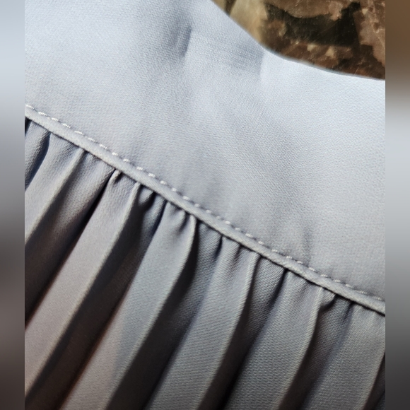 Marks & Spencer Pleated Midi Skirt, Blue Ombre, Size US 8 - Picture 9 of 9